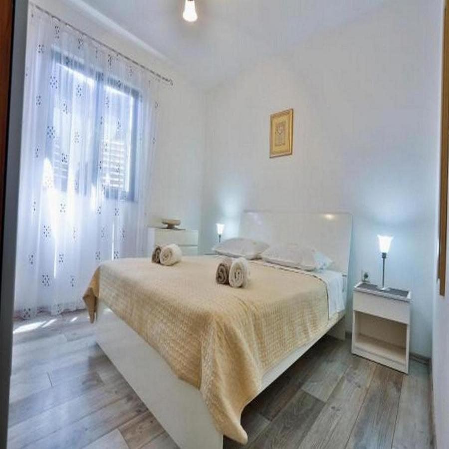 Apartments Lenka Sutivan Kamer foto